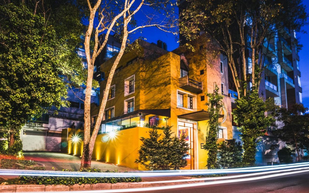 Hotel Emaus Bogotá Exteriör bild