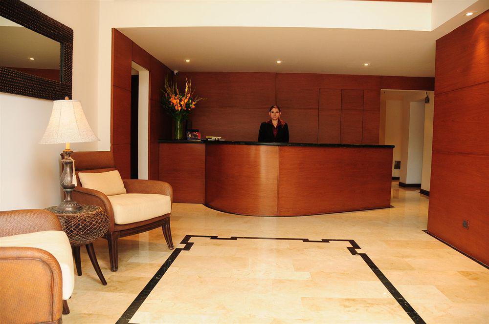 Hotel Emaus Bogotá Exteriör bild